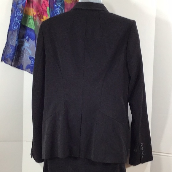 WHBM black one button blazer 10 - Picture 5 of 12